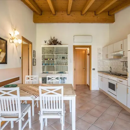 Gardasee Cola-lazise By Interhome Λατζίζε